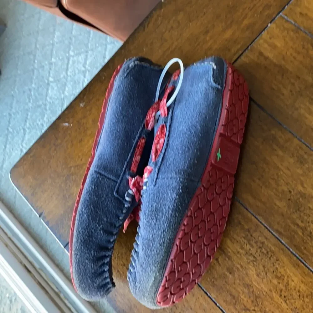 Ugg Indigo & Red Bandana Ryder Suede Moccasin slipper size 5 cozy warm coquette
